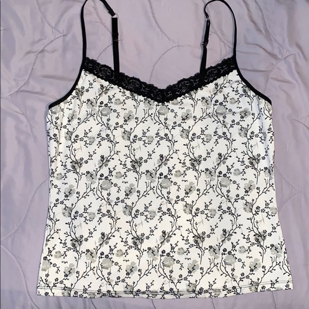 Floral Body and Lace V-Neck Tank Top
